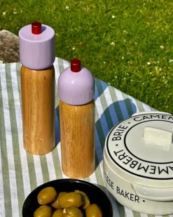 Maegen - Salt or Pepper Grinder - Lilac & Red Medium | Chopping & Serving | Fun Things For The Kitchen